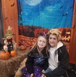 Meet your Posher, Michele